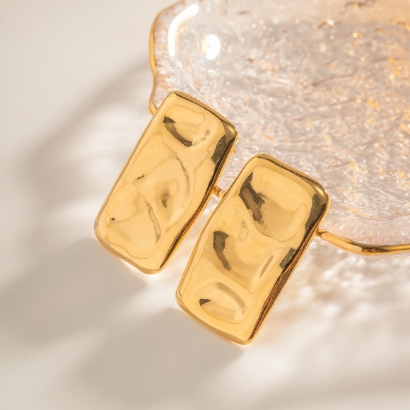18K Gold Plated Rectangular Earrings*High Gloss Design*Tarnish Free Jewelry - Picture 5 of 8